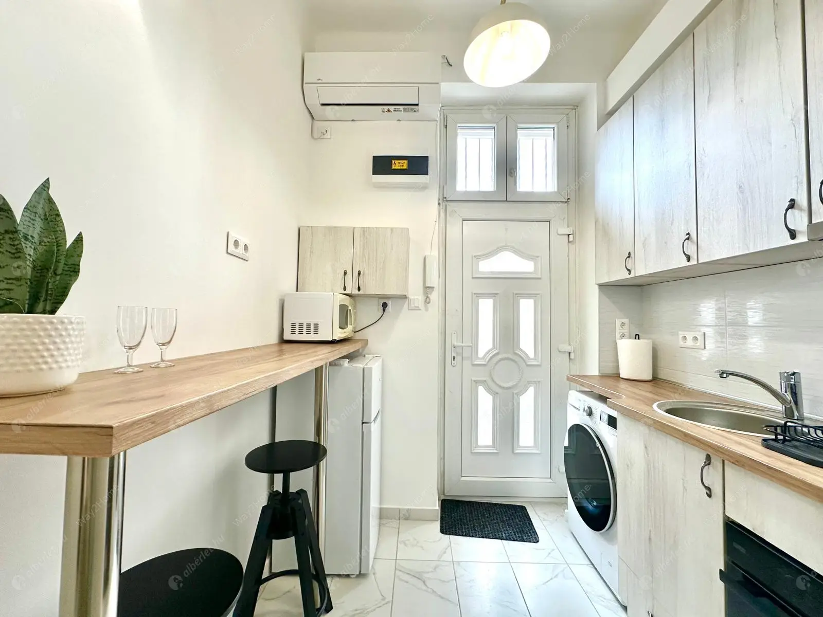 Kiadó albérlet 180000 Ft/hó áron: Budapest, XIV. kerület  Ilka utca. Mérete: 25 nm, 1 szobás | Alberlet.hu - 6627793