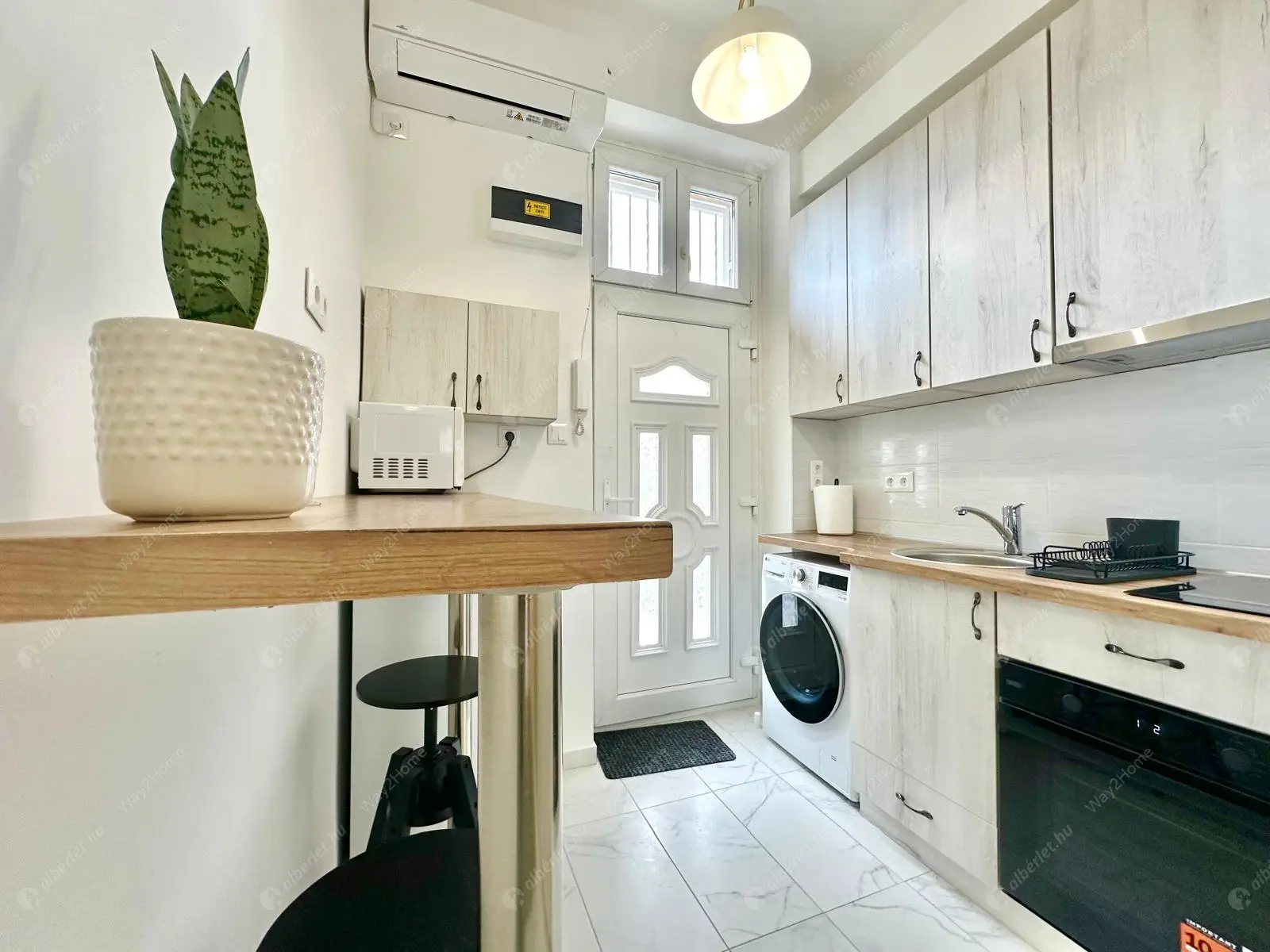 Kiadó albérlet 180000 Ft/hó áron: Budapest, XIV. kerület  Ilka utca. Mérete: 25 nm, 1 szobás | Alberlet.hu - 6627795