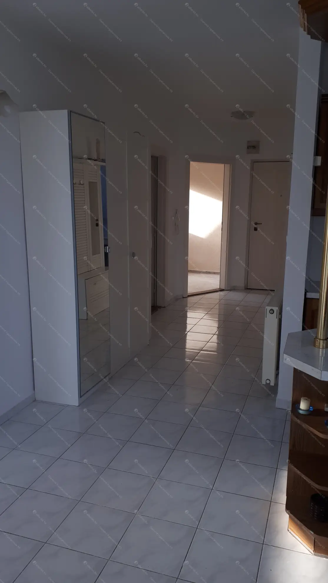 Kiadó albérlet 270000 Ft/hó áron: Budapest, XIV. kerület  Istvánffy utca. Mérete: 77 nm, 3 szobás | Alberlet.hu - 6584692