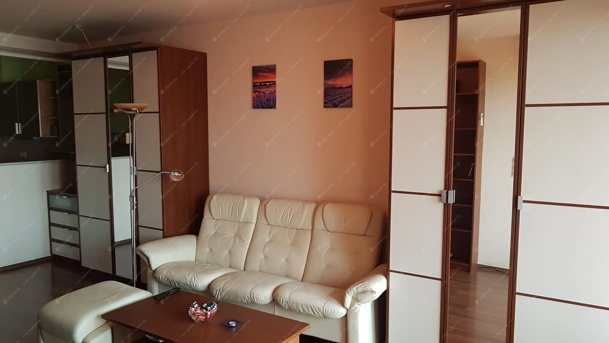 Kiadó albérlet 260000 Ft/hó áron: Budapest, XIV. kerület  Istvánmezei út. Mérete: 43 nm, 1 szobás | Alberlet.hu - 6564202