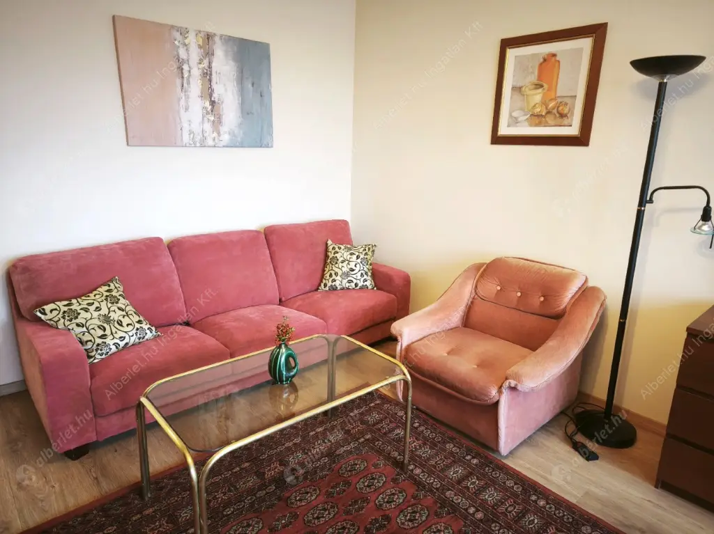 Kiadó albérlet 250000 Ft/hó áron: Budapest, XIV. kerület  Jerney utca. Mérete: 65 nm, 1 szobás | Alberlet.hu - 6606174