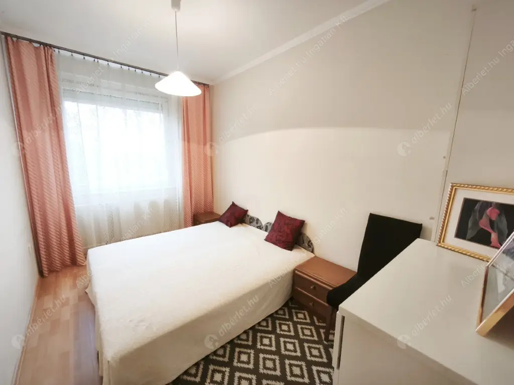 Kiadó albérlet 250000 Ft/hó áron: Budapest, XIV. kerület  Jerney utca. Mérete: 65 nm, 1 szobás | Alberlet.hu - 6606178