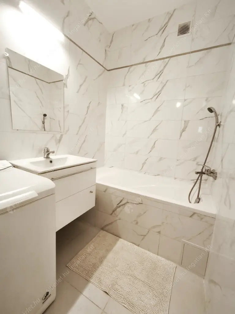 Kiadó albérlet 250000 Ft/hó áron: Budapest, XIV. kerület  Jerney utca. Mérete: 65 nm, 1 szobás | Alberlet.hu - 6606187