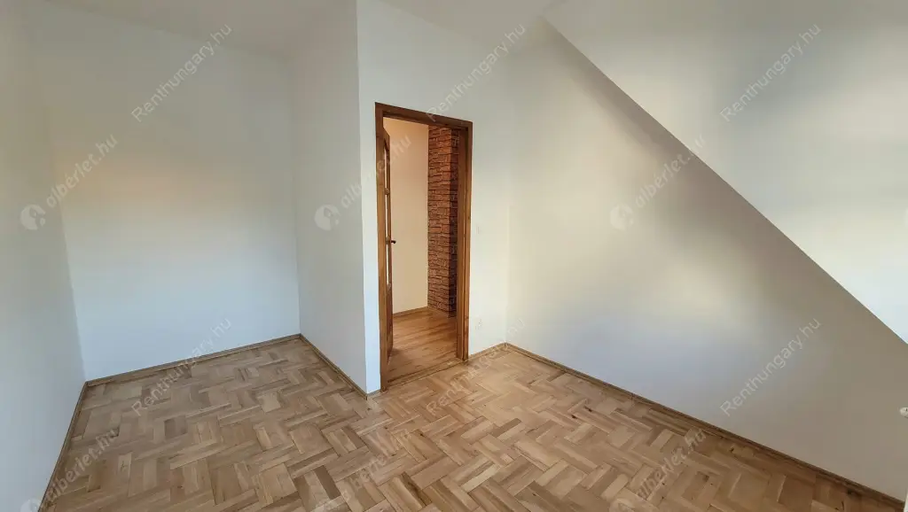 Kiadó albérlet 450000 Ft/hó áron: Budapest, XIV. kerület  Kaffka Margit utca. Mérete: 110 nm, 4 szobás | Alberlet.hu - 6564553