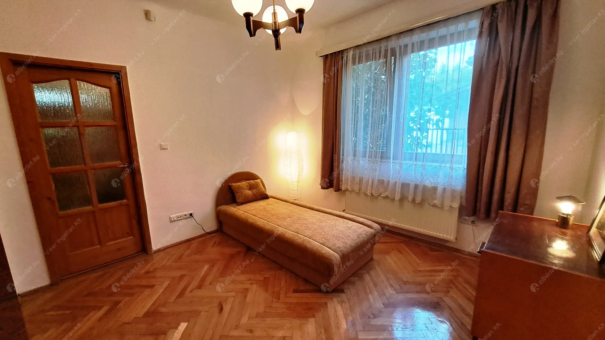Kiadó albérlet 450000 Ft/hó áron: Budapest, XIV. kerület  Kaffka Margit utca. Mérete: 110 nm, 5 szobás | Alberlet.hu - 6568736