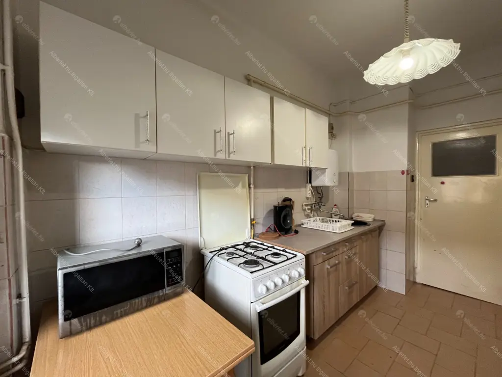 Kiadó albérlet 220000 Ft/hó áron: Budapest, XIV. kerület  Kalapács utca. Mérete: 67 nm, 3 szobás | Alberlet.hu - 6695280