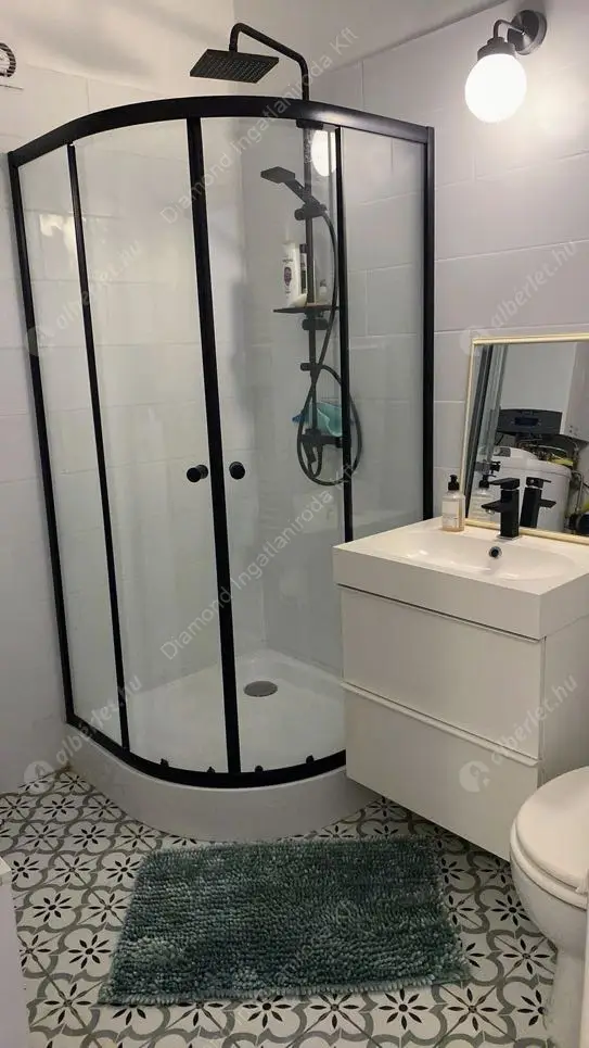 Kiadó albérlet 690000 Ft/hó áron: Budapest, XIV. kerület  Kassai utca. Mérete: 220 nm, 6 szobás | Alberlet.hu - 6547959