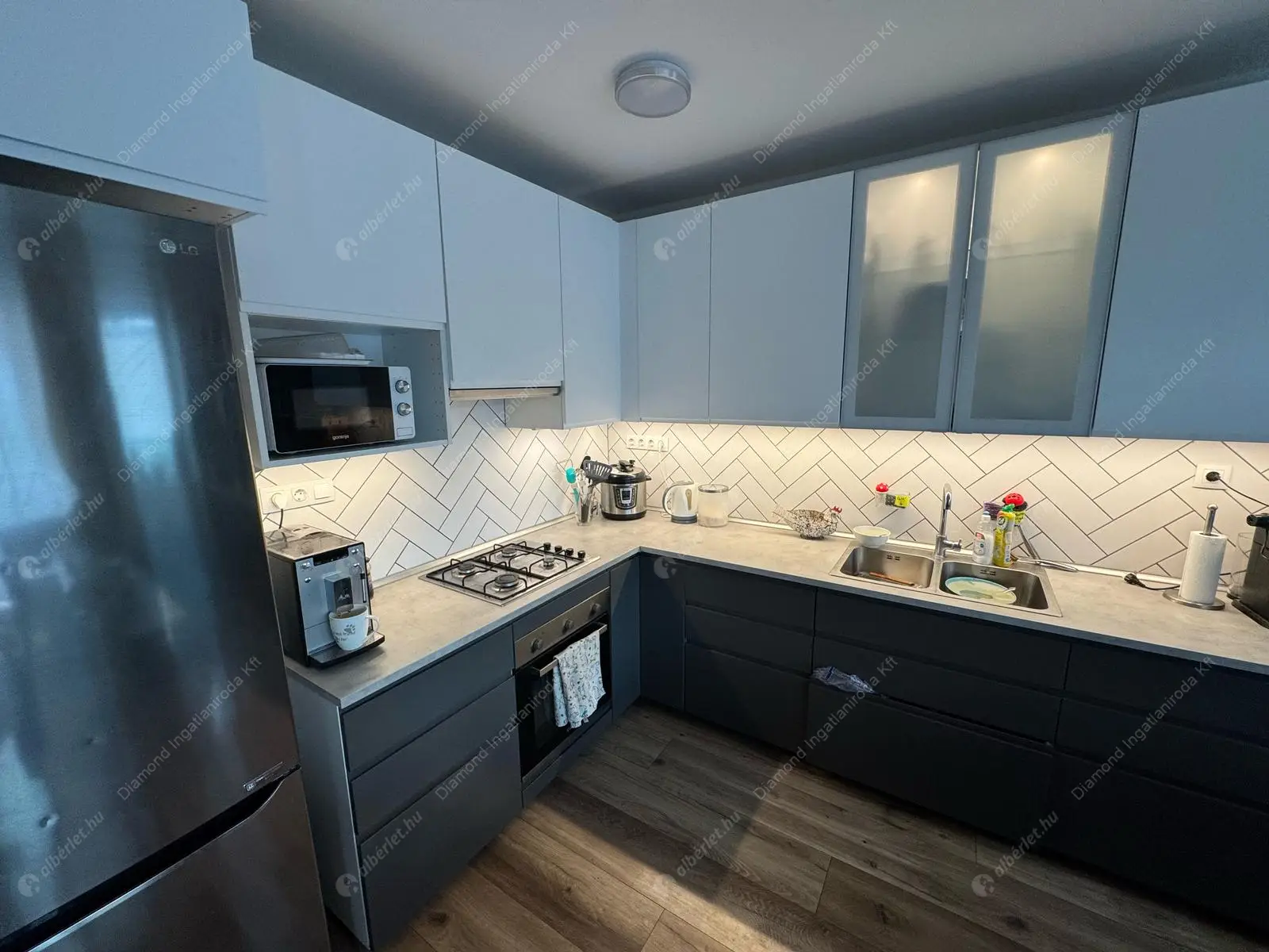 Kiadó albérlet 690000 Ft/hó áron: Budapest, XIV. kerület  Kassai utca. Mérete: 220 nm, 6 szobás | Alberlet.hu - 6547964