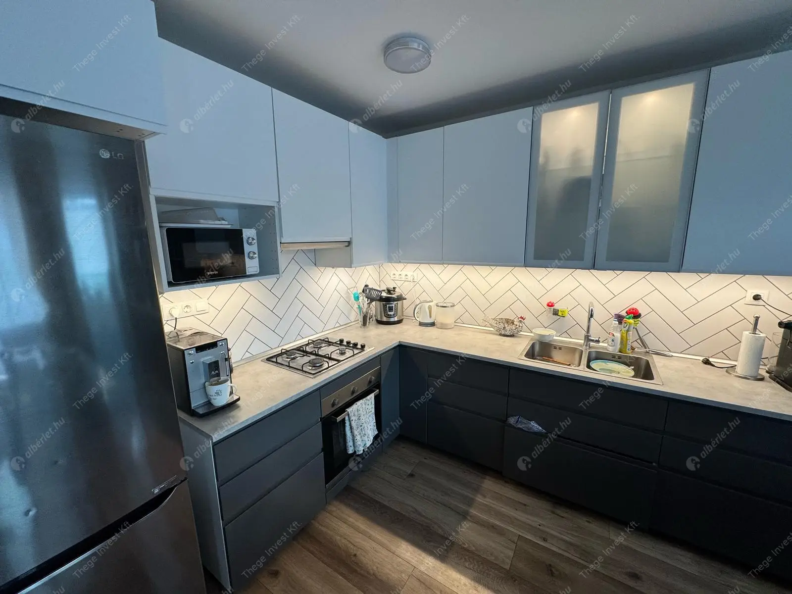 Kiadó albérlet 690000 Ft/hó áron: Budapest, XIV. kerület  Kassai utca. Mérete: 220 nm, 7 szobás | Alberlet.hu - 6532574