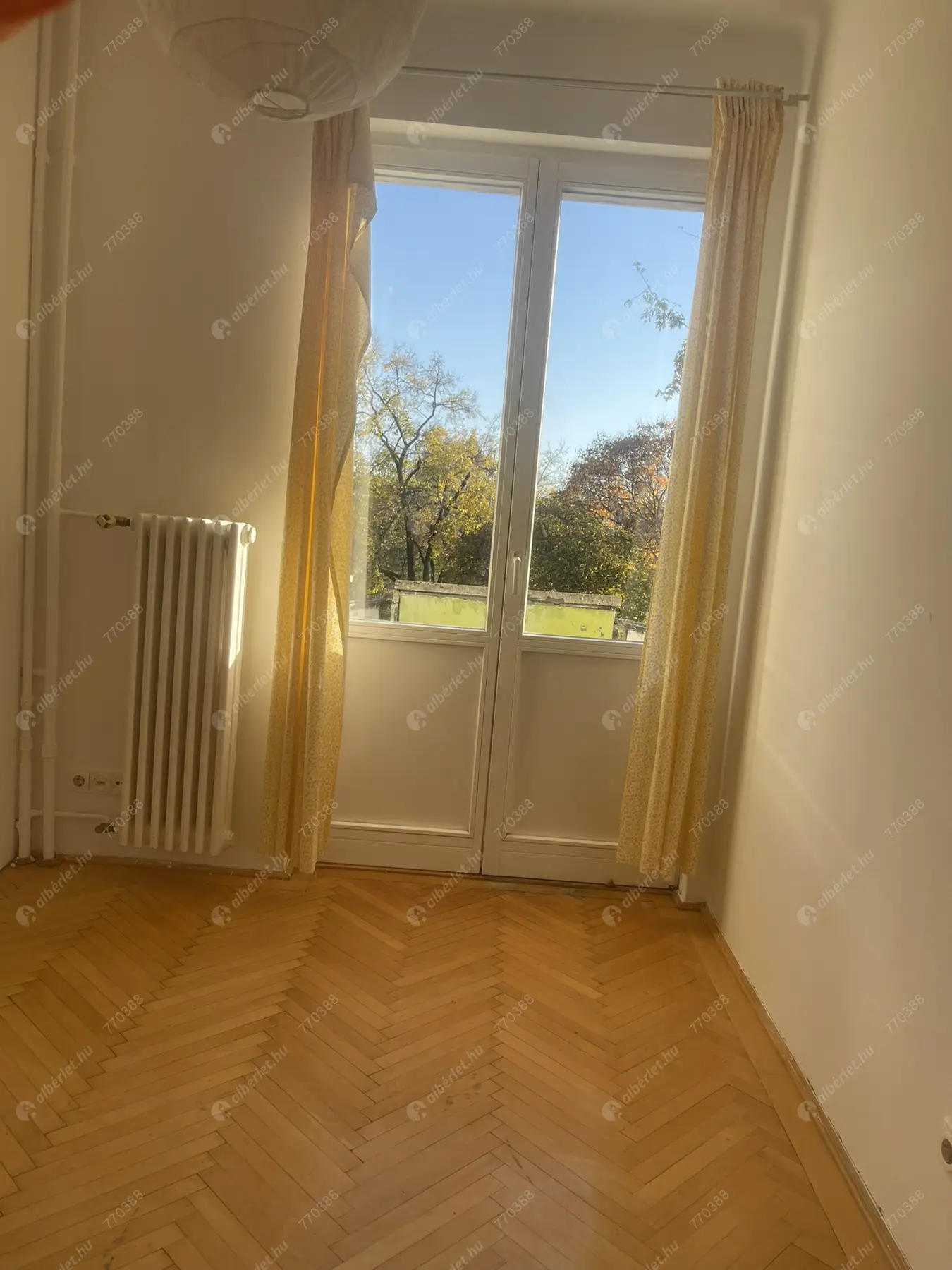 Kiadó albérlet 170000 Ft/hó áron: Budapest, XIV. kerület  Kerepesi út. Mérete: 40 nm, 2 szobás | Alberlet.hu - 6571454