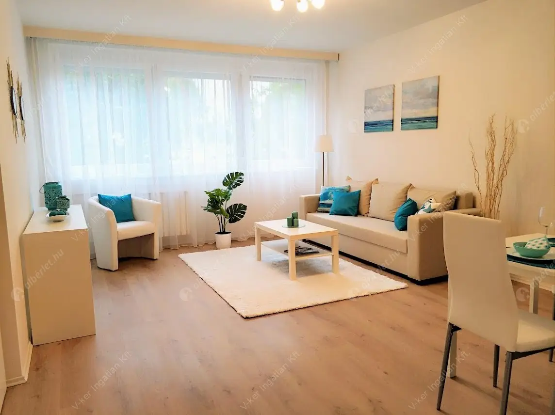 Kiadó albérlet 220000 Ft/hó áron: Budapest, XIV. kerület  Kerepesi út. Mérete: 46 nm, 1 szobás | Alberlet.hu - 6588200