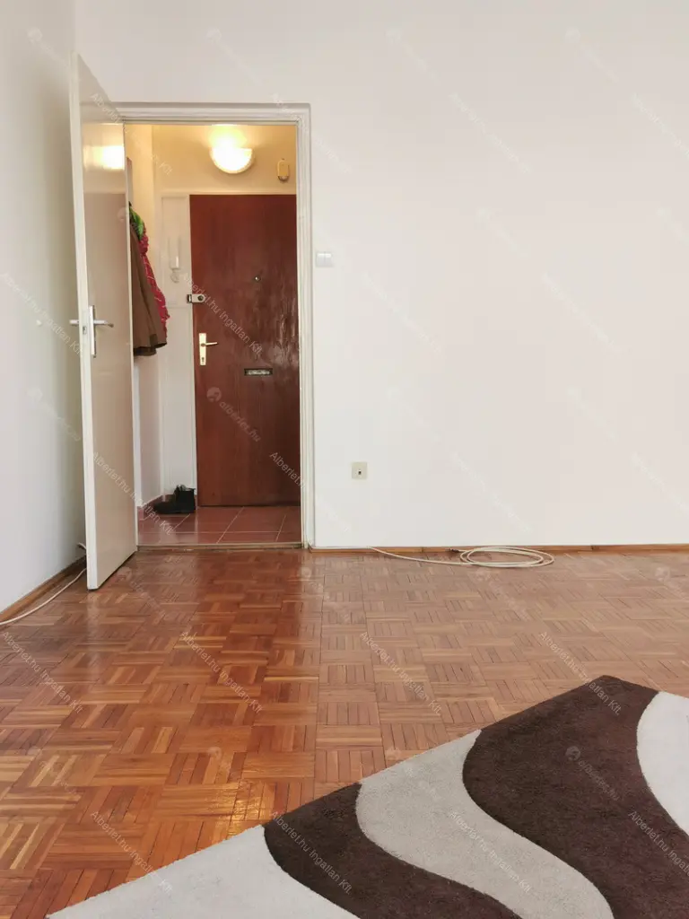 Kiadó albérlet 210000 Ft/hó áron: Budapest, XIV. kerület  Kerepesi út. Mérete: 46 nm, 1 szobás | Alberlet.hu - 6678753