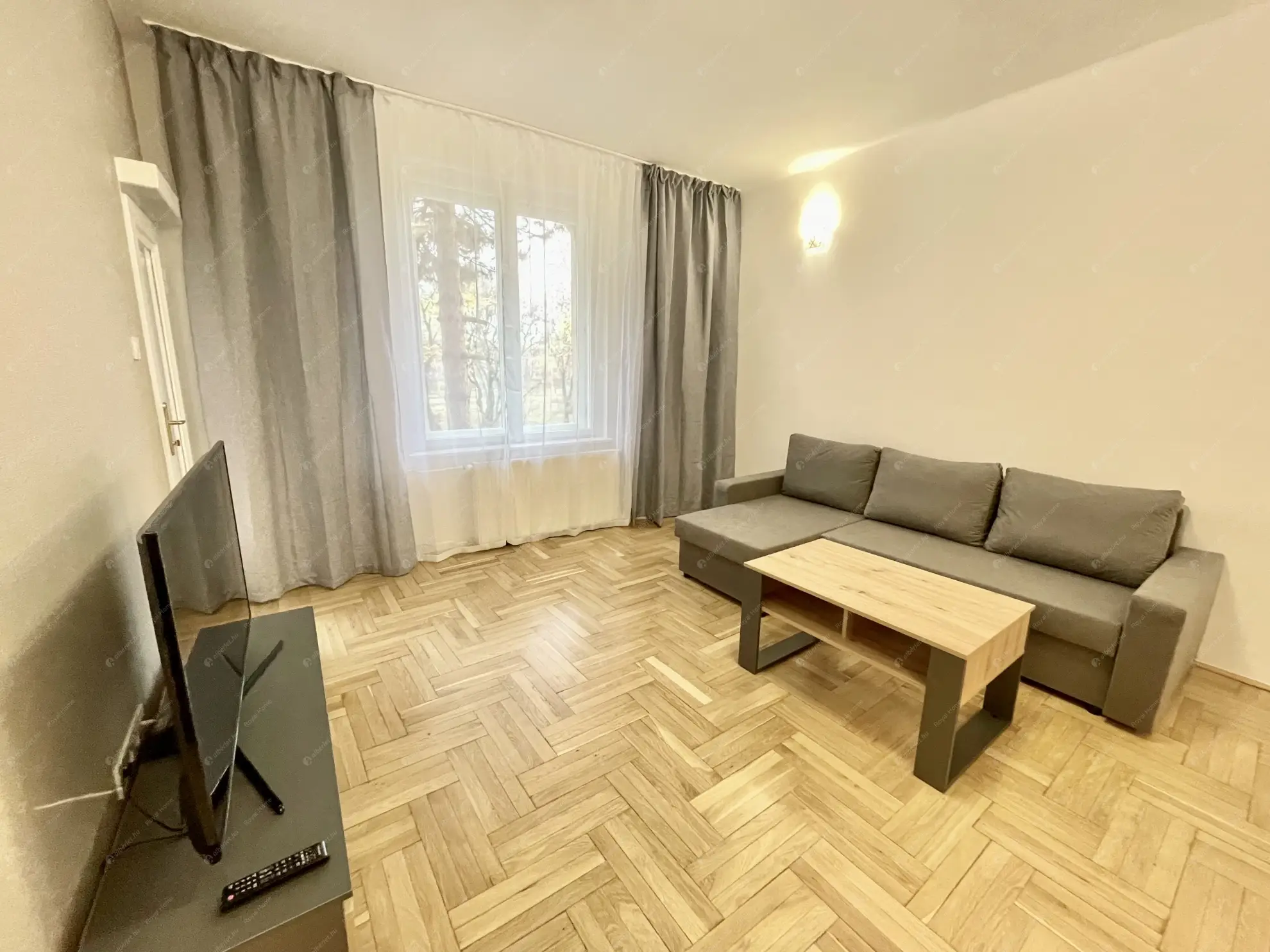 Kiadó albérlet 240000 Ft/hó áron: Budapest, XIV. kerület  Kerepesi út. Mérete: 50 nm, 1 szobás | Alberlet.hu - 6581439