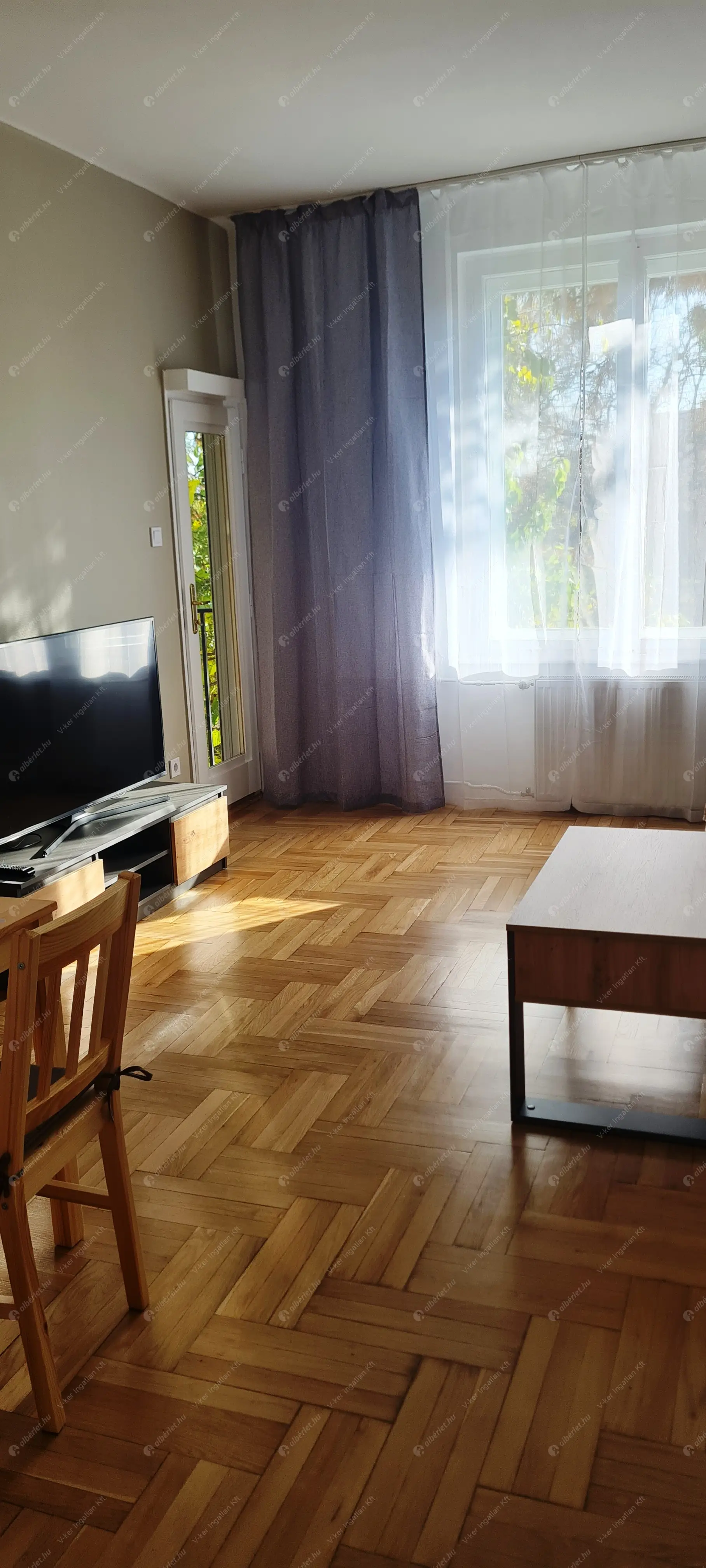 Kiadó albérlet 260000 Ft/hó áron: Budapest, XIV. kerület  Kerepesi út. Mérete: 50 nm, 1 szobás | Alberlet.hu - 6582459