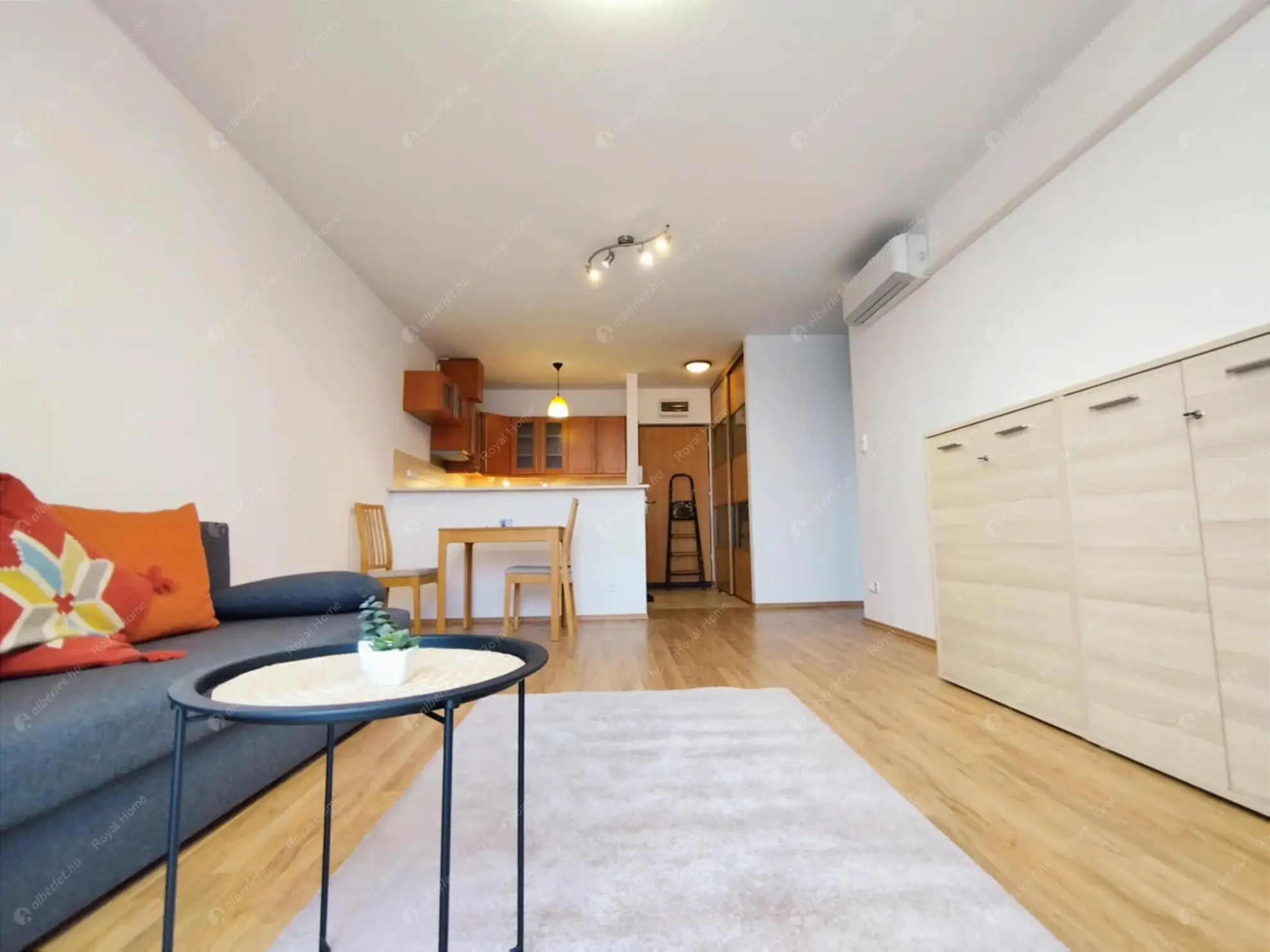 Kiadó albérlet 249000 Ft/hó áron: Budapest, XIV. kerület  Kövér Lajos utca. Mérete: 52 nm, 2 szobás | Alberlet.hu - 6629477