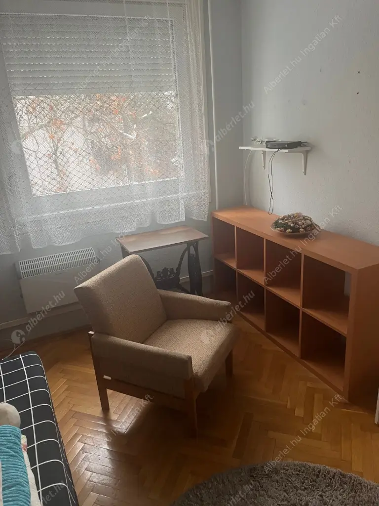 Kiadó albérlet 250000 Ft/hó áron: Budapest, XIV. kerület  Mexikói út. Mérete: 52 nm, 1 szobás | Alberlet.hu - 6626175