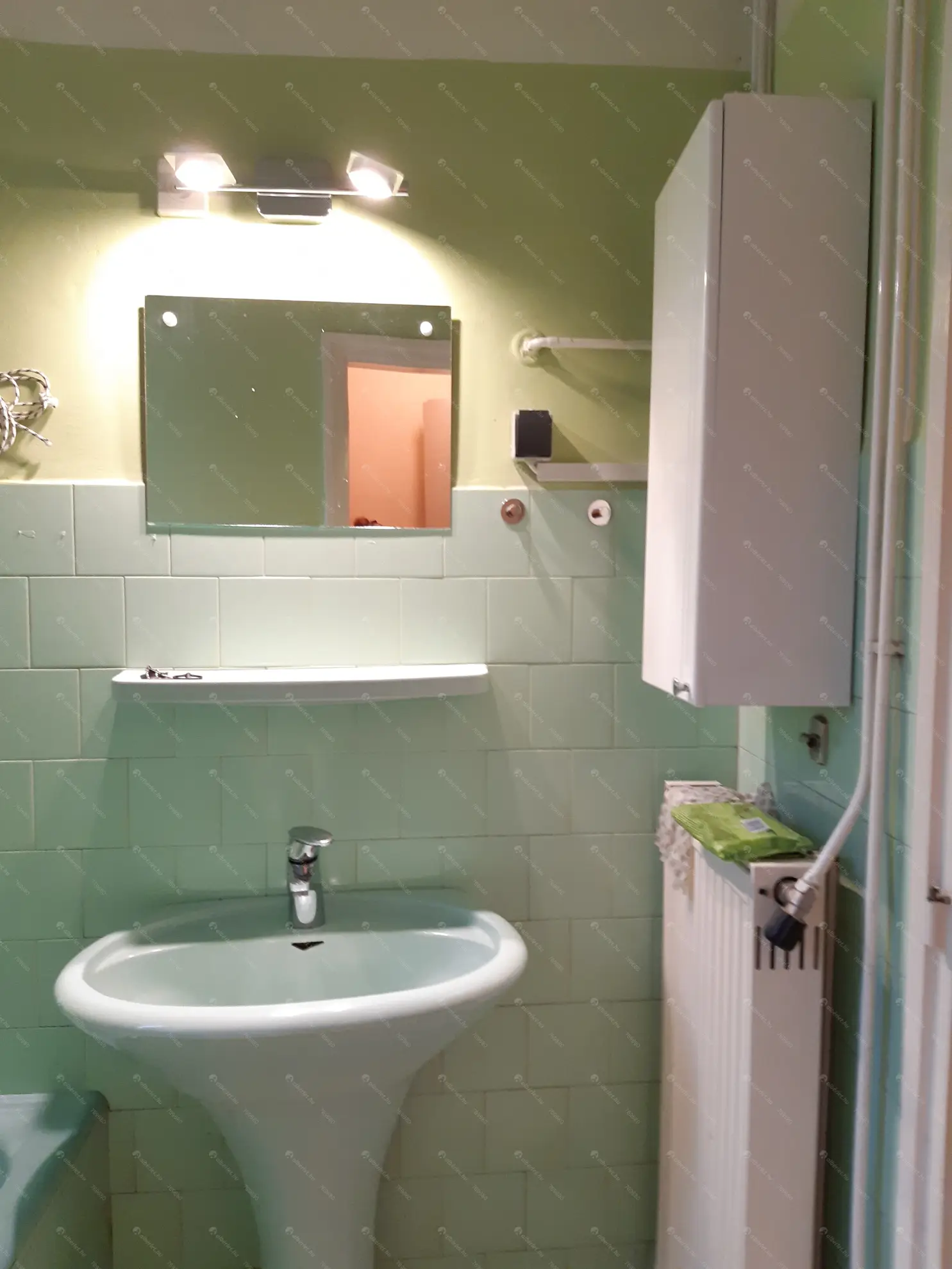 Kiadó albérlet 180000 Ft/hó áron: Budapest, XIV. kerület  Nagy Lajos király útja. Mérete: 32 nm, 1 szobás | Alberlet.hu - 6561126