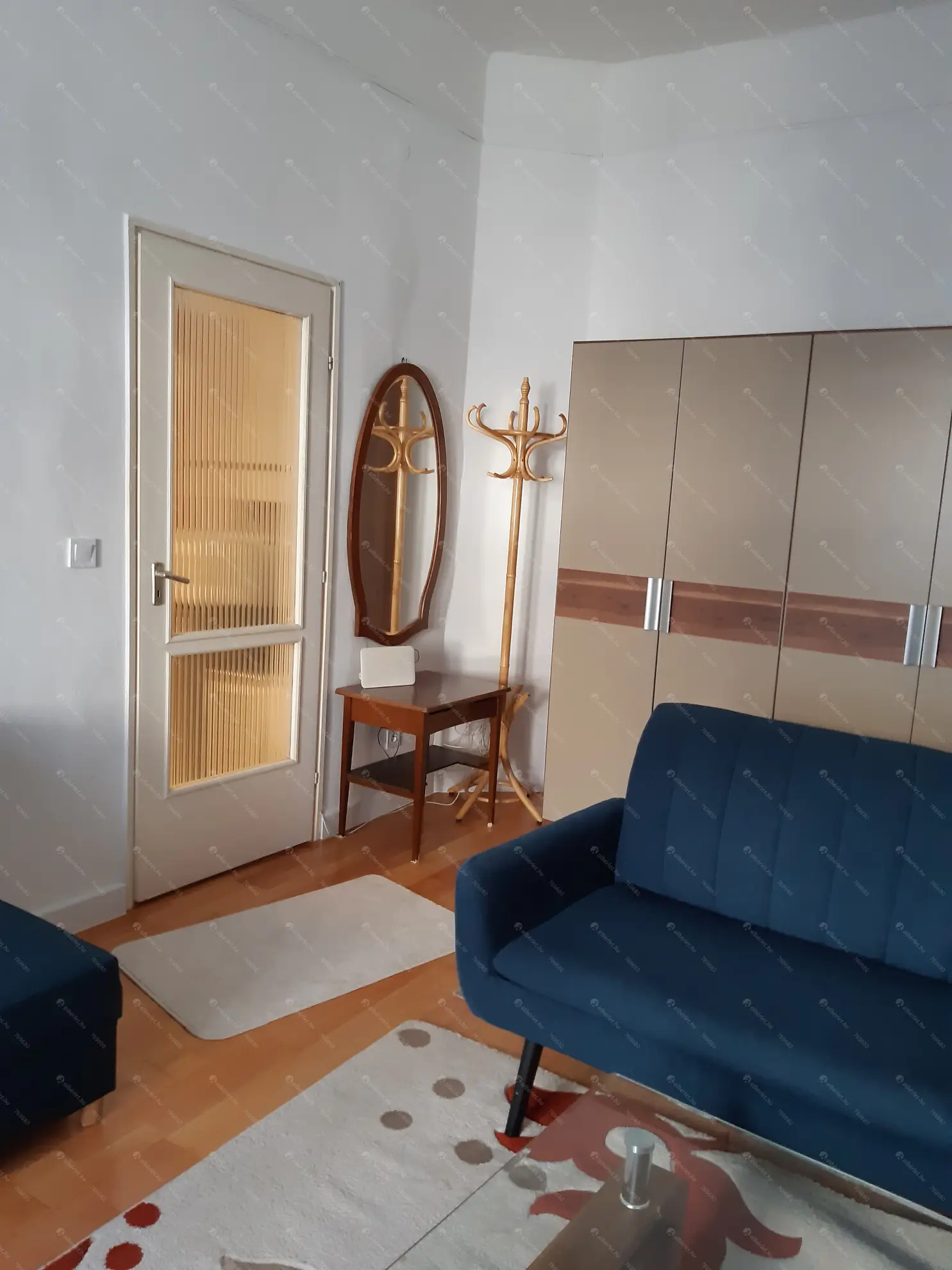 Kiadó albérlet 180000 Ft/hó áron: Budapest, XIV. kerület  Nagy Lajos király útja. Mérete: 32 nm, 1 szobás | Alberlet.hu - 6569773