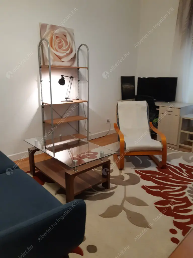 Kiadó albérlet 180000 Ft/hó áron: Budapest, XIV. kerület  Nagy Lajos király útja. Mérete: 32 nm, 1 szobás | Alberlet.hu - 6567451