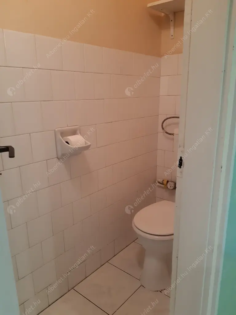 Kiadó albérlet 180000 Ft/hó áron: Budapest, XIV. kerület  Nagy Lajos király útja. Mérete: 32 nm, 1 szobás | Alberlet.hu - 6567462