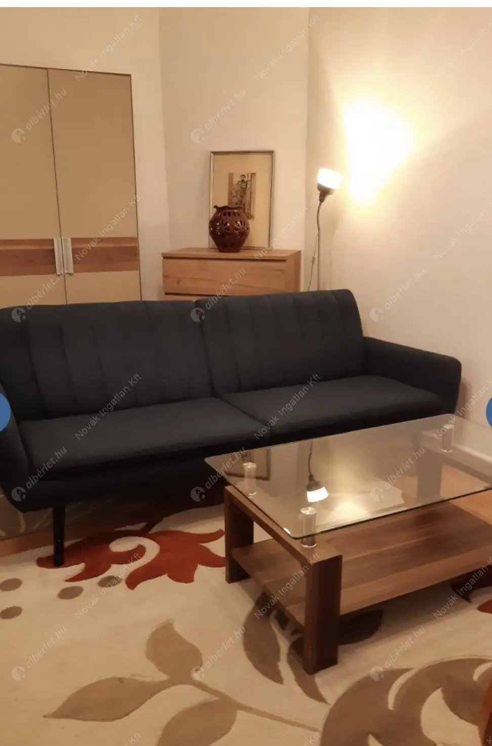 Kiadó albérlet 180000 Ft/hó áron: Budapest, XIV. kerület  Nagy Lajos király útja. Mérete: 32 nm, 1 szobás | Alberlet.hu - 6568634