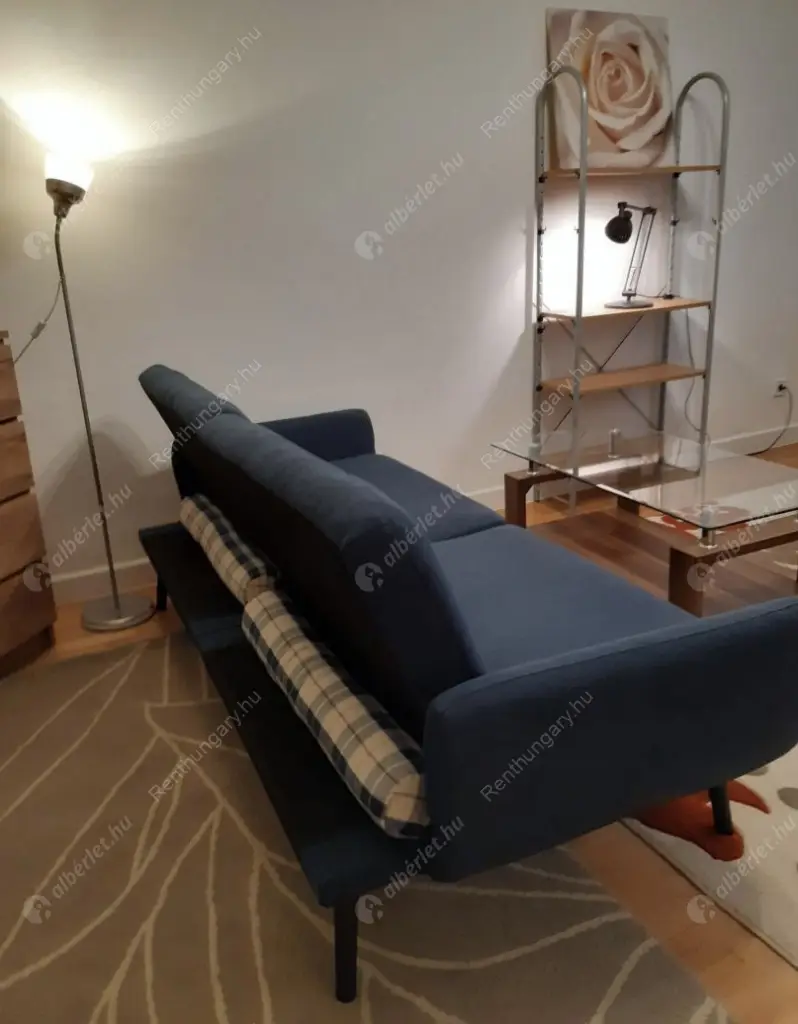 Kiadó albérlet 180000 Ft/hó áron: Budapest, XIV. kerület  Nagy Lajos király útja. Mérete: 32 nm, 1 szobás | Alberlet.hu - 6569202