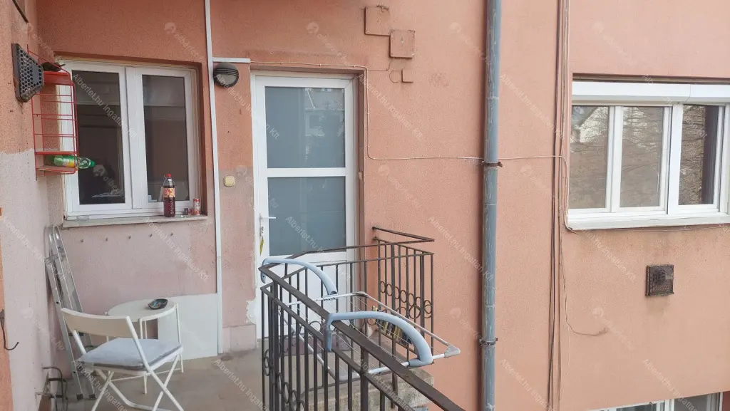 Kiadó albérlet 210000 Ft/hó áron: Budapest, XIV. kerület  Nagy Lajos király útja. Mérete: 41 nm, 1 szobás | Alberlet.hu - 6696274