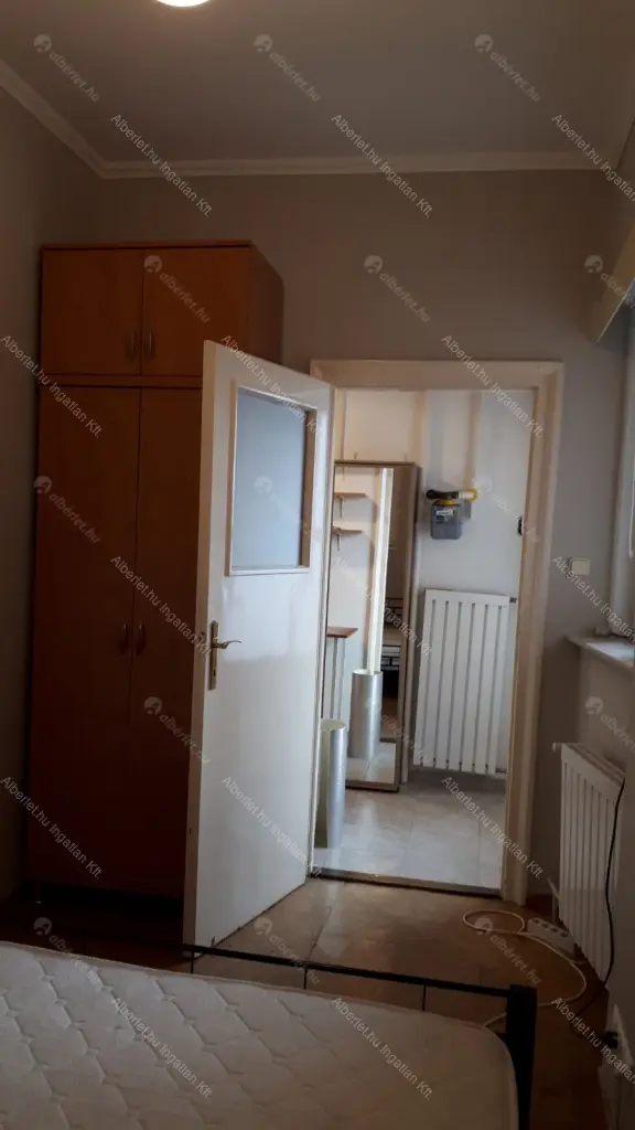 Kiadó albérlet 210000 Ft/hó áron: Budapest, XIV. kerület  Nagy Lajos király útja. Mérete: 41 nm, 1 szobás | Alberlet.hu - 6696277