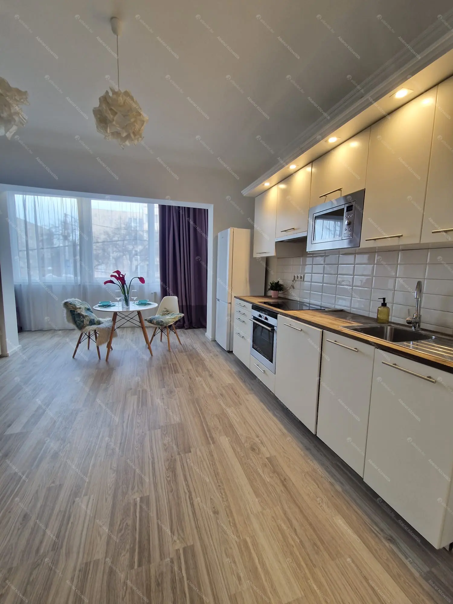 Kiadó albérlet 260000 Ft/hó áron: Budapest, XIV. kerület  Nagy Lajos király útja. Mérete: 53 nm, 1 szobás | Alberlet.hu - 6662250