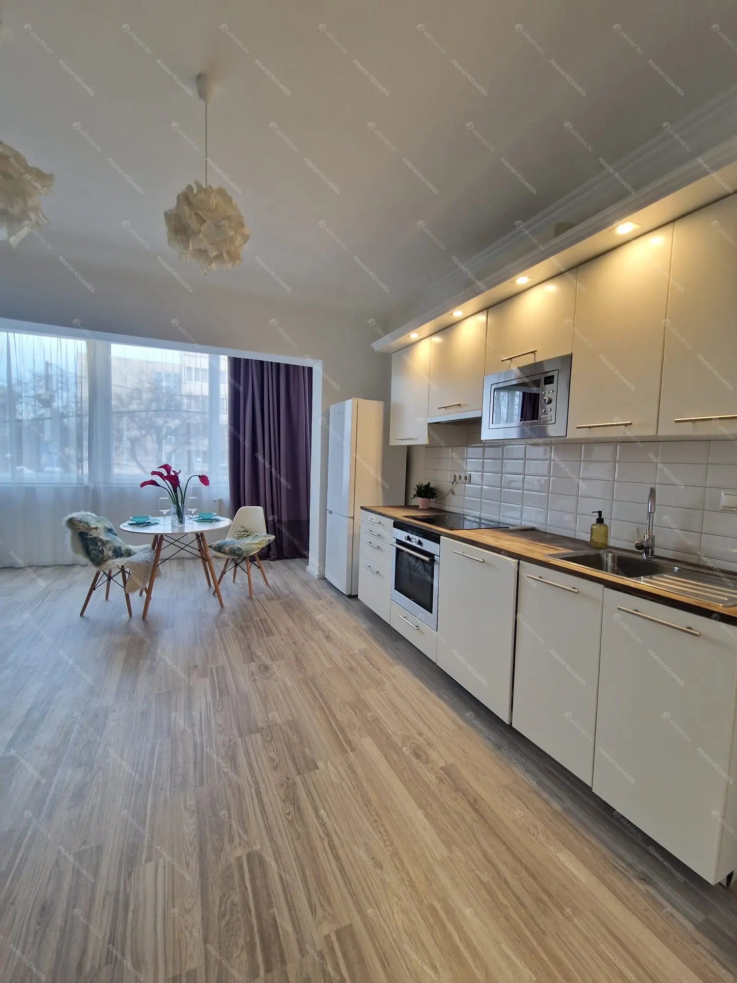 Kiadó albérlet 260000 Ft/hó áron: Budapest, XIV. kerület  Nagy Lajos király útja. Mérete: 53 nm, 1 szobás | Alberlet.hu - 6662251