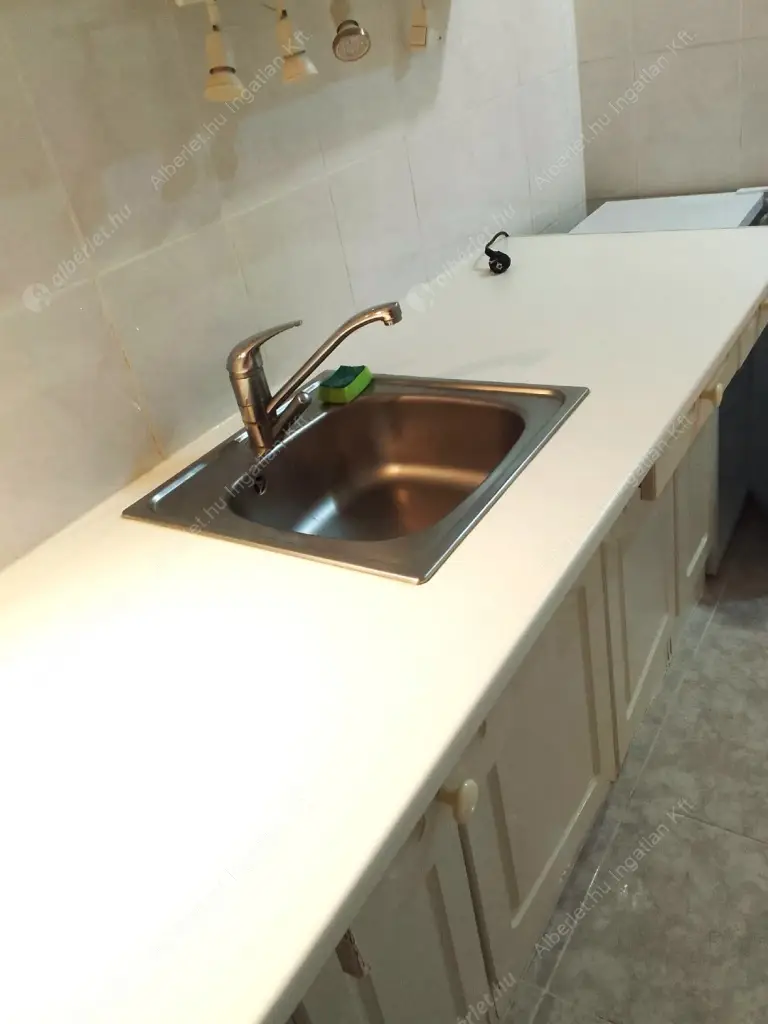 Kiadó albérlet 210000 Ft/hó áron: Budapest, XIV. kerület  Ormánság utca. Mérete: 46 nm, 2 szobás | Alberlet.hu - 6531319