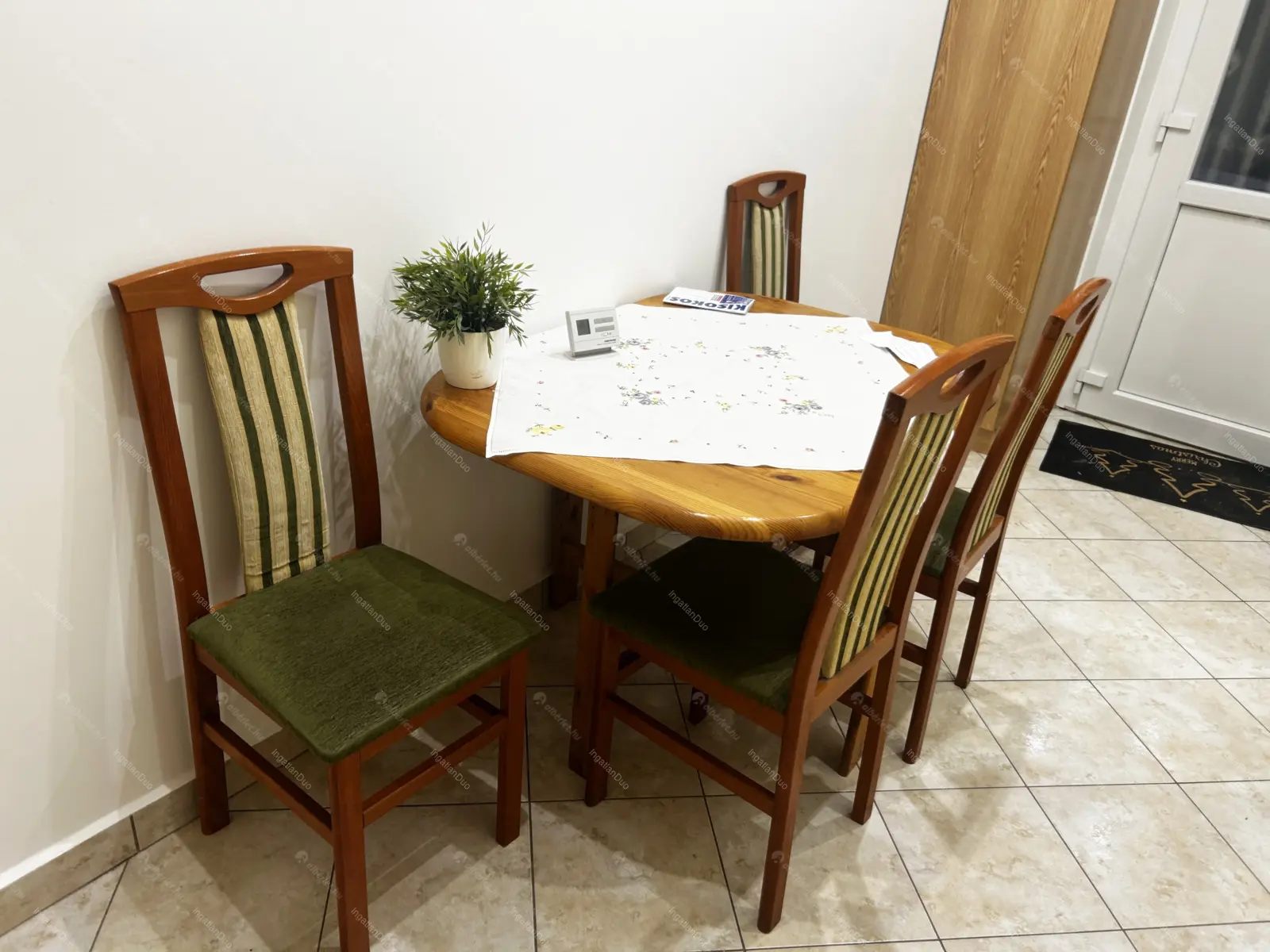 Kiadó albérlet 300000 Ft/hó áron: Budapest, XIV. kerület  Őrnagy . Mérete: 77 nm, 1 szobás | Alberlet.hu - 6672415