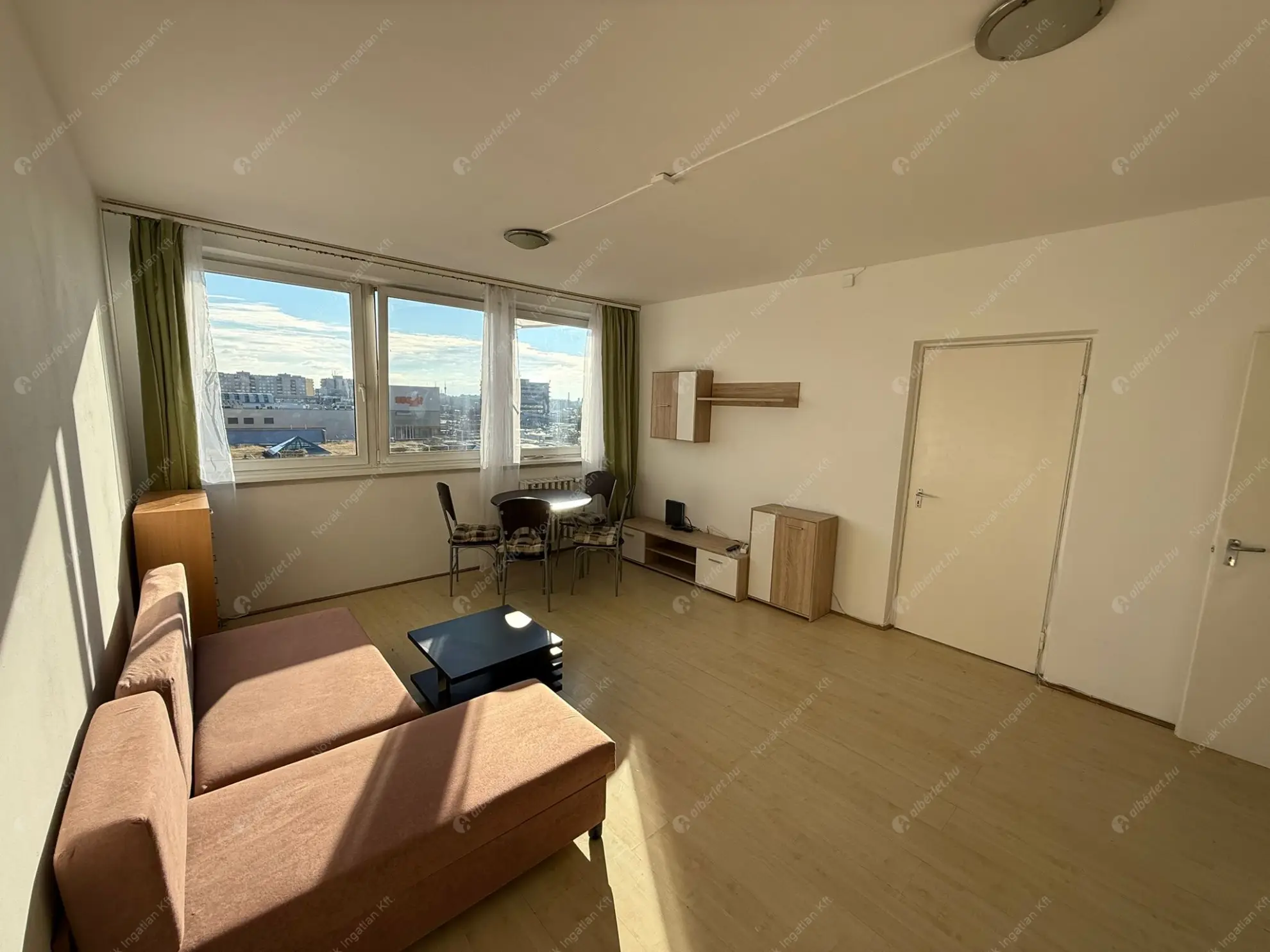 Kiadó albérlet 210000 Ft/hó áron: Budapest, XIV. kerület  Örs vezér tere. Mérete: 49 nm, 2 szobás | Alberlet.hu - 6596111