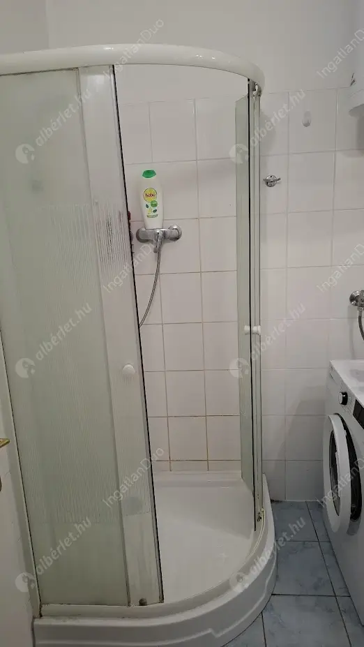 Kiadó albérlet 220000 Ft/hó áron: Budapest, XIV. kerület  Örs vezér tere. Mérete: 65 nm, 2 szobás | Alberlet.hu - 6611093