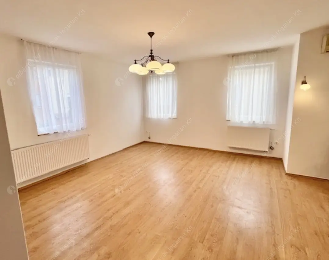 Kiadó albérlet 450000 Ft/hó áron: Budapest, XIV. kerület  Öv utca. Mérete: 120 nm, 4 szobás | Alberlet.hu - 6588910