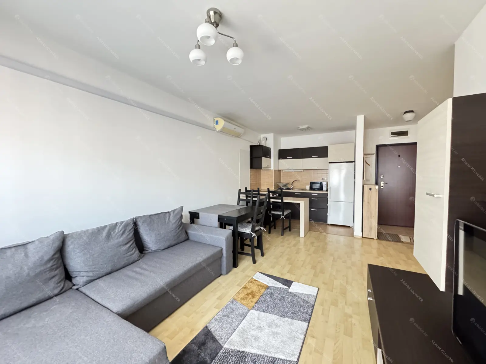 Kiadó albérlet 240000 Ft/hó áron: Budapest, XIV. kerület  Öv utca. Mérete: 42 nm, 1 szobás | Alberlet.hu - 6702665