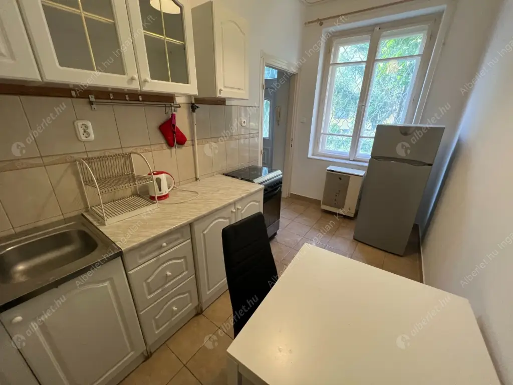Kiadó albérlet 160000 Ft/hó áron: Budapest, XIV. kerület  Padlizsán utca. Mérete: 29 nm, 1 szobás | Alberlet.hu - 6597569