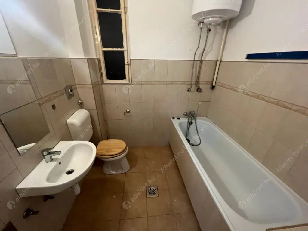 Kiadó albérlet 160000 Ft/hó áron: Budapest, XIV. kerület  Padlizsán utca. Mérete: 29 nm, 1 szobás | Alberlet.hu - 6597570