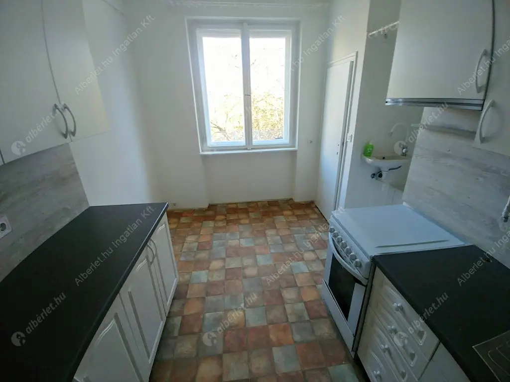 Kiadó albérlet 170000 Ft/hó áron: Budapest, XIV. kerület  Padlizsán utca. Mérete: 39 nm, 1 szobás | Alberlet.hu - 6573062