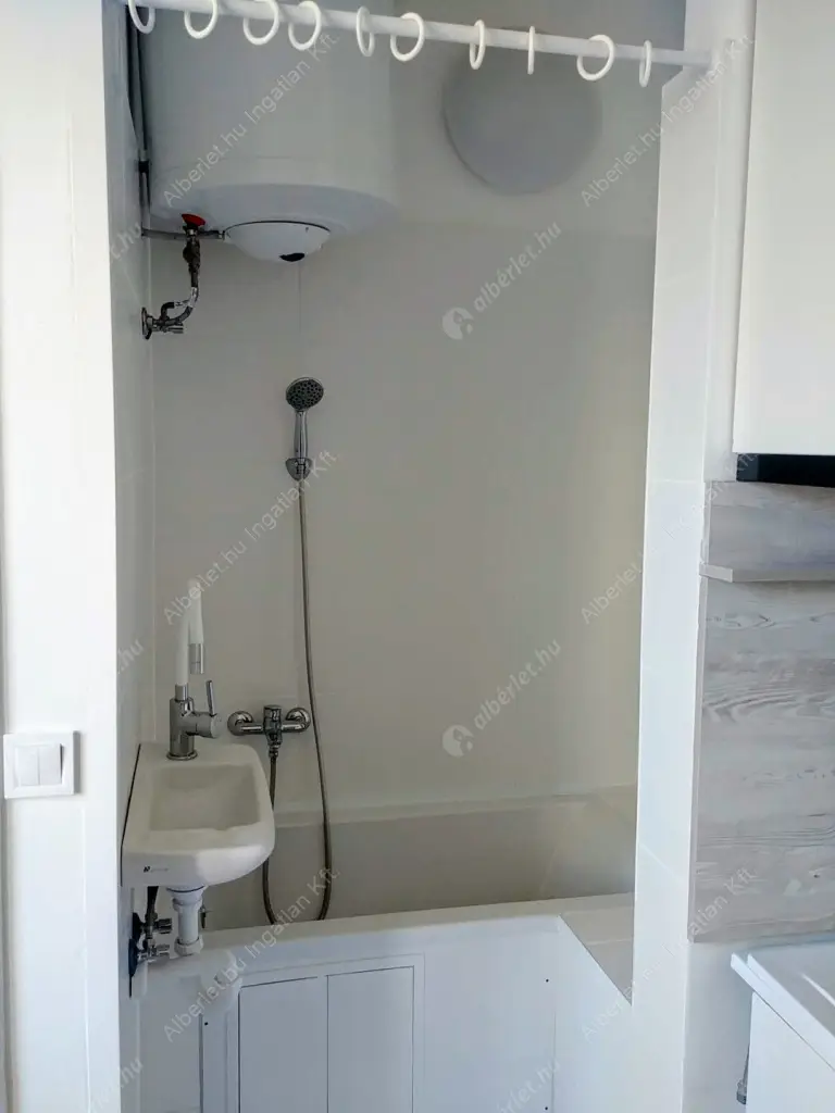 Kiadó albérlet 170000 Ft/hó áron: Budapest, XIV. kerület  Padlizsán utca. Mérete: 39 nm, 1 szobás | Alberlet.hu - 6573066