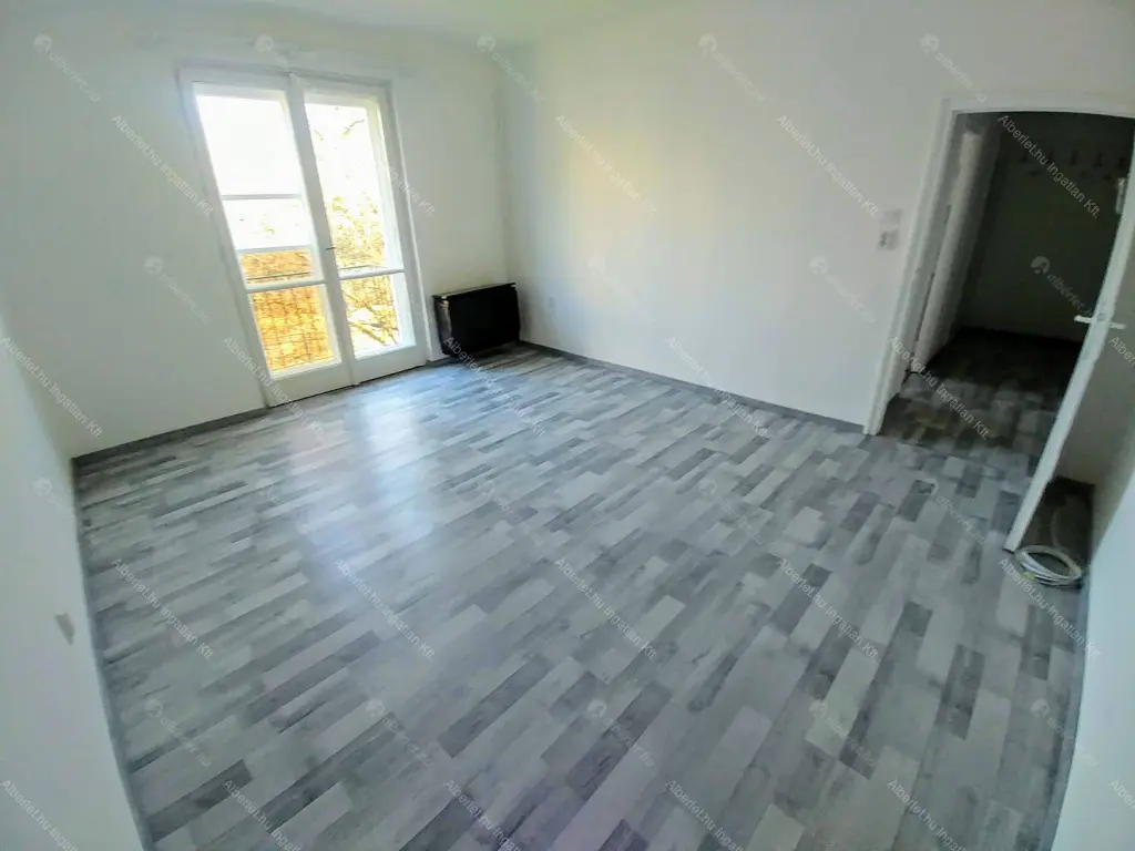 Kiadó albérlet 170000 Ft/hó áron: Budapest, XIV. kerület  Padlizsán utca. Mérete: 39 nm, 1 szobás | Alberlet.hu - 6698646