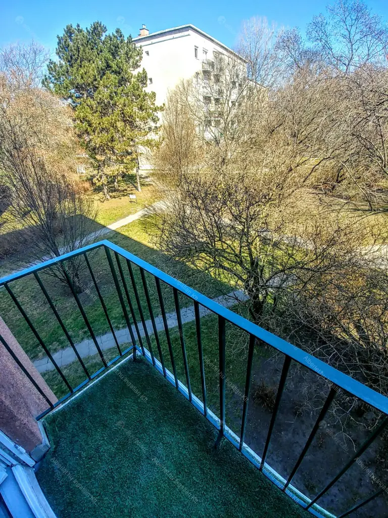 Kiadó albérlet 170000 Ft/hó áron: Budapest, XIV. kerület  Padlizsán utca. Mérete: 39 nm, 1 szobás | Alberlet.hu - 6698660