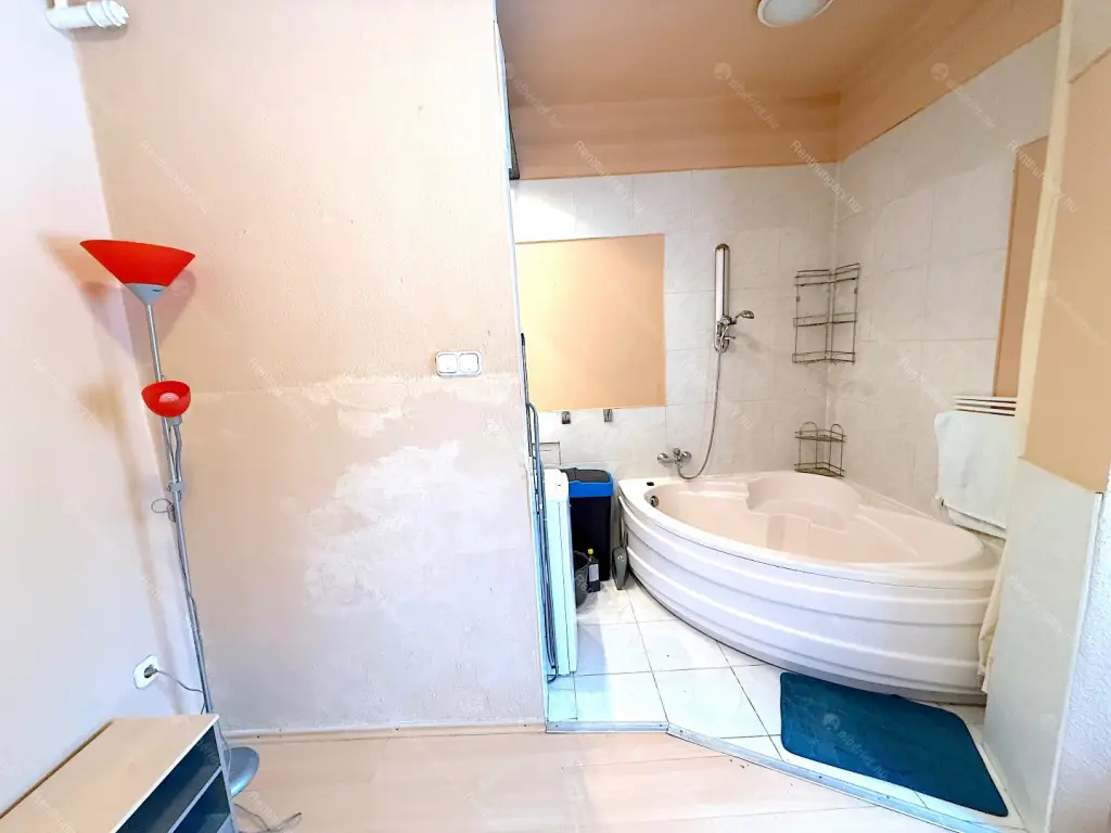 Kiadó albérlet 185000 Ft/hó áron: Budapest, XIV. kerület  Padlizsán utca. Mérete: 39 nm, 1 szobás | Alberlet.hu - 6658272