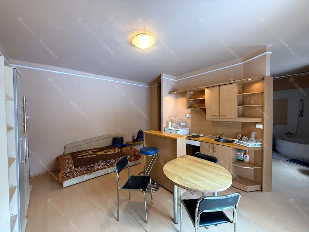 Kiadó albérlet 175000 Ft/hó áron: Budapest, XIV. kerület  Padlizsán utca. Mérete: 39 nm, 1 szobás | Alberlet.hu - 6671400