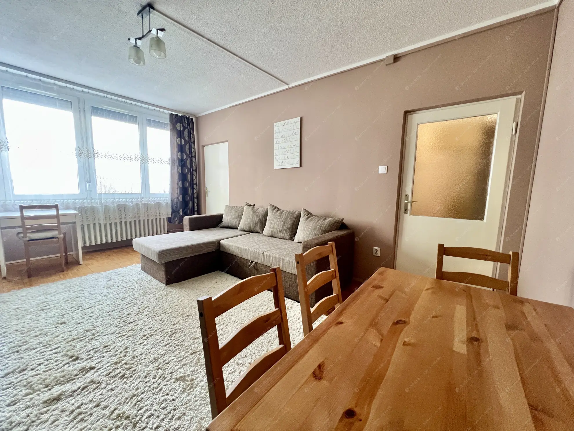 Kiadó albérlet 200000 Ft/hó áron: Budapest, XIV. kerület  Pillangó park. Mérete: 37 nm, 1 szobás | Alberlet.hu - 6625923