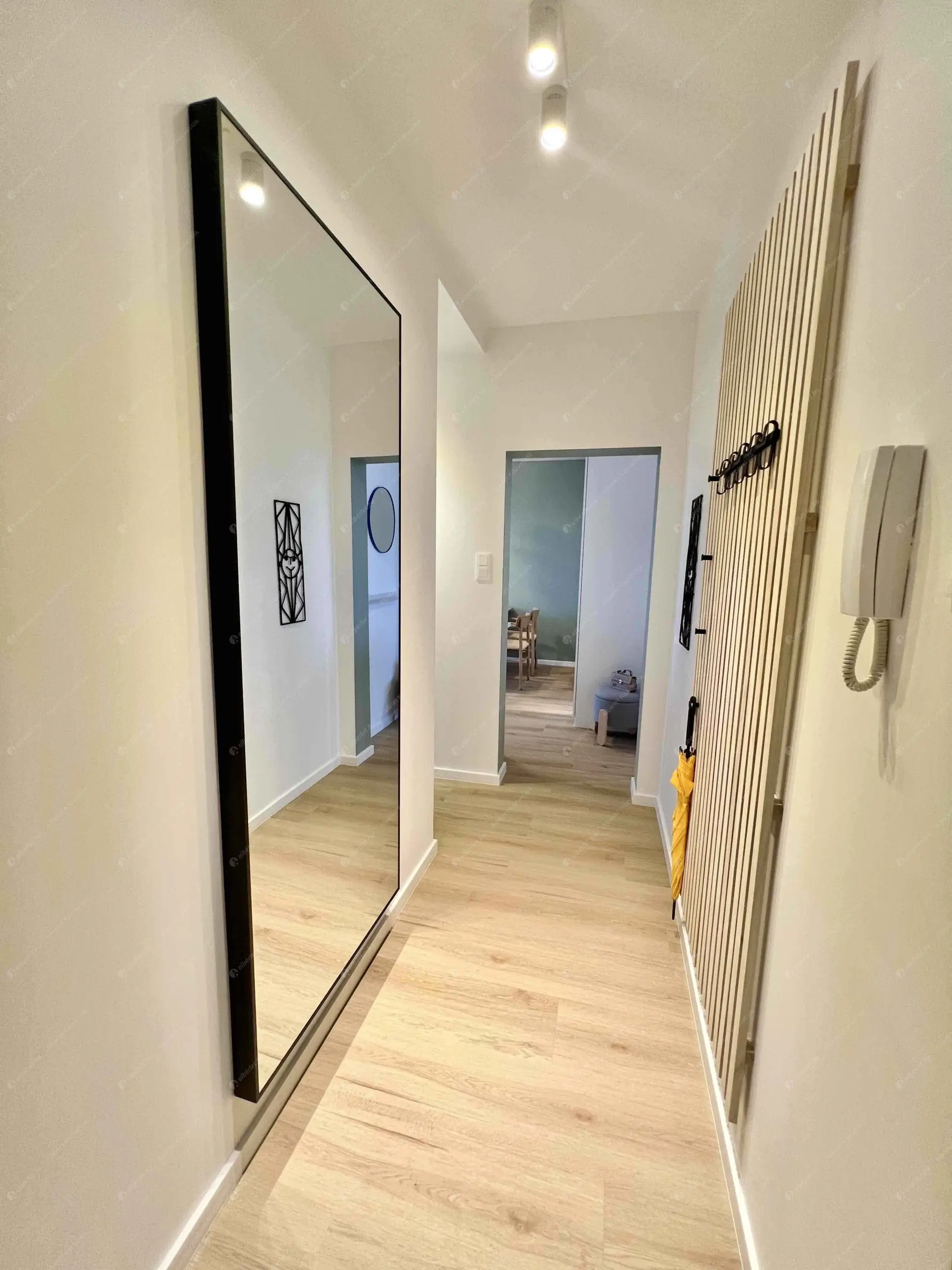 Kiadó albérlet 234000 Ft/hó áron: Budapest, XIV. kerület  Pillangó park. Mérete: 37 nm, 1 szobás | Alberlet.hu - 6629267