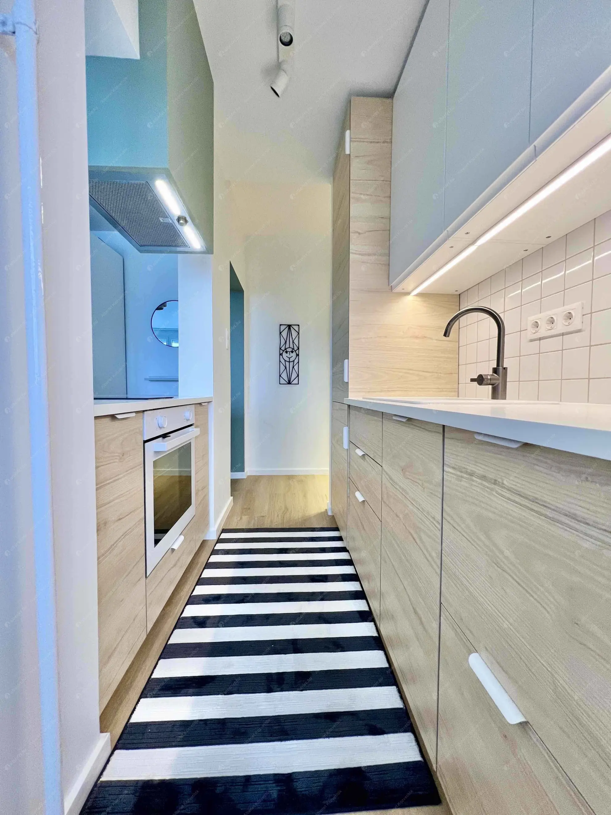 Kiadó albérlet 234000 Ft/hó áron: Budapest, XIV. kerület  Pillangó park. Mérete: 37 nm, 1 szobás | Alberlet.hu - 6629278