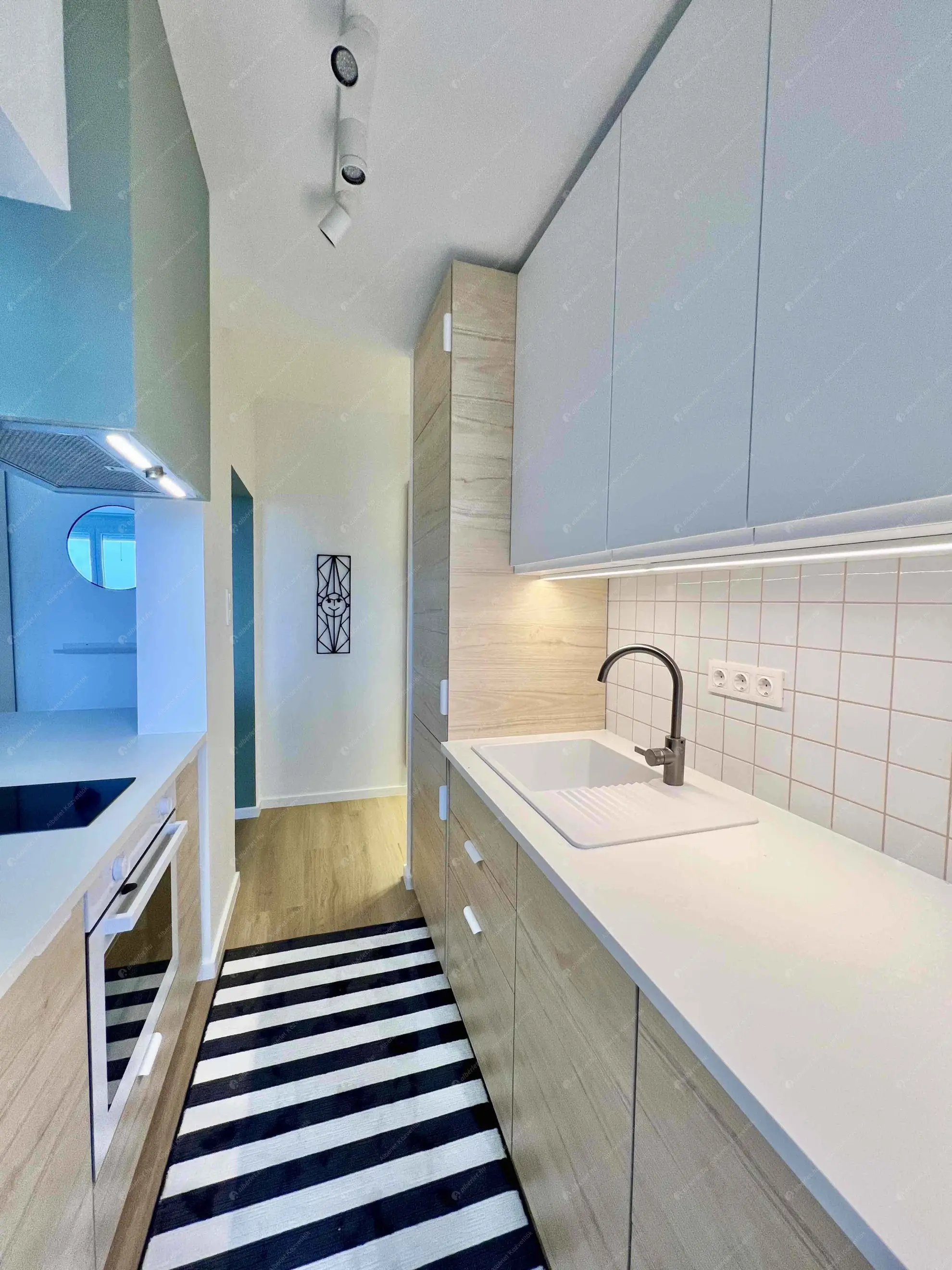 Kiadó albérlet 234000 Ft/hó áron: Budapest, XIV. kerület  Pillangó park. Mérete: 37 nm, 1 szobás | Alberlet.hu - 6629279