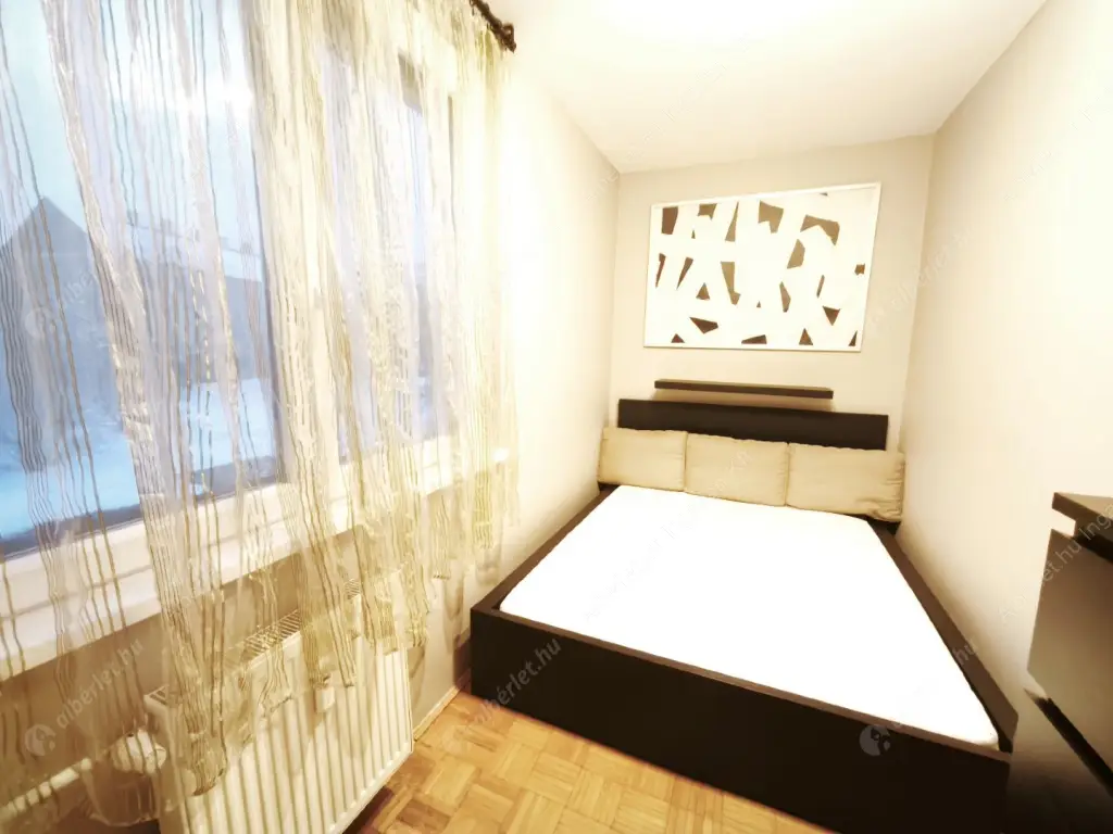 Kiadó albérlet 195000 Ft/hó áron: Budapest, XIV. kerület  Pillangó park. Mérete: 49 nm, 1 szobás | Alberlet.hu - 6629995