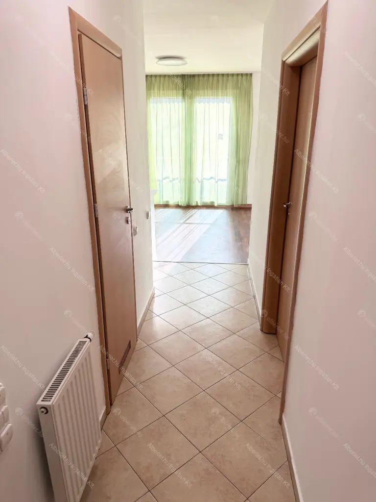 Kiadó albérlet 300000 Ft/hó áron: Budapest, XIV. kerület  Pillangó park. Mérete: 57 nm, 2 szobás | Alberlet.hu - 6640434